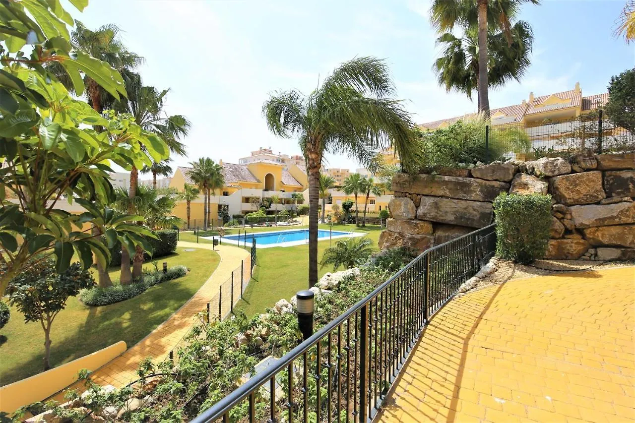 Estepona Port Apartment Olivian